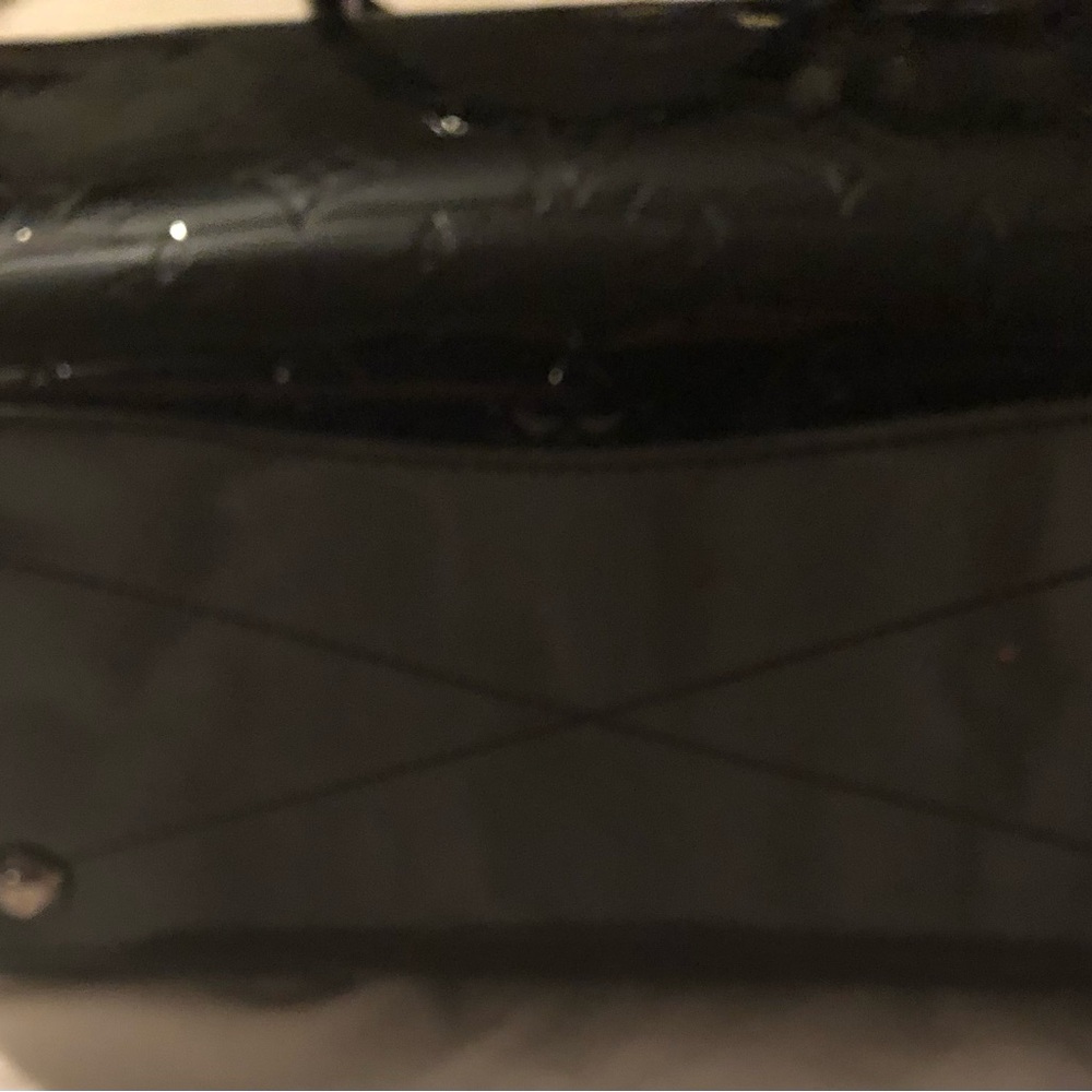 Authentic Louis Vuitton Vernis Montana Black Satchel Dark Silver Hardware - Picture 4 of 11